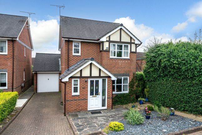 Thumbnail Detached house for sale in Emperor Close, Northchurch, Berkhamsted