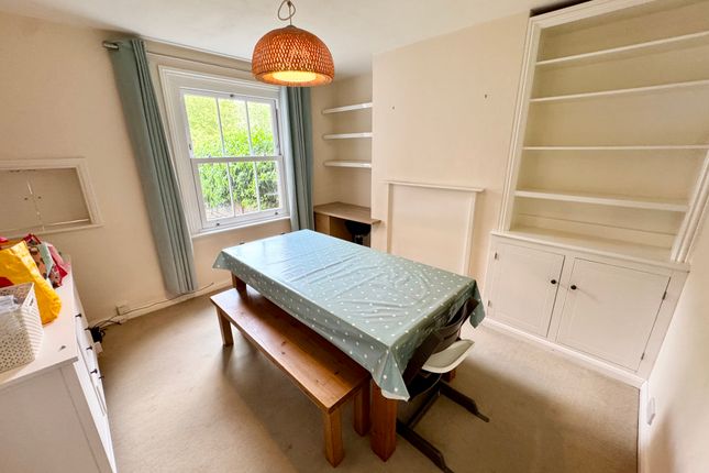 42, Eastwood Road, Guildford photo 4