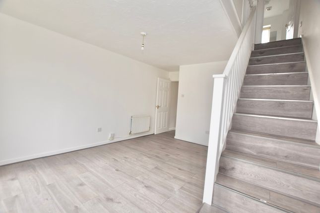 Thumbnail Terraced house to rent in Philimore Close, London