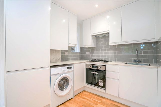 D, 228, Stanley Road, Teddington photo 3