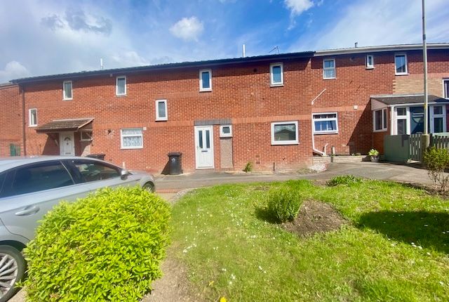 Thumbnail Flat to rent in Thurcroft Close, Glen Parva, Leicester