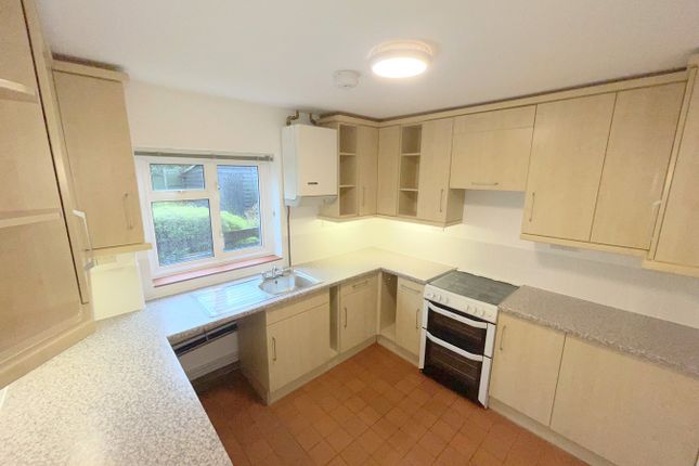 Maisonette to rent in Trafalgar Road, Twickenham