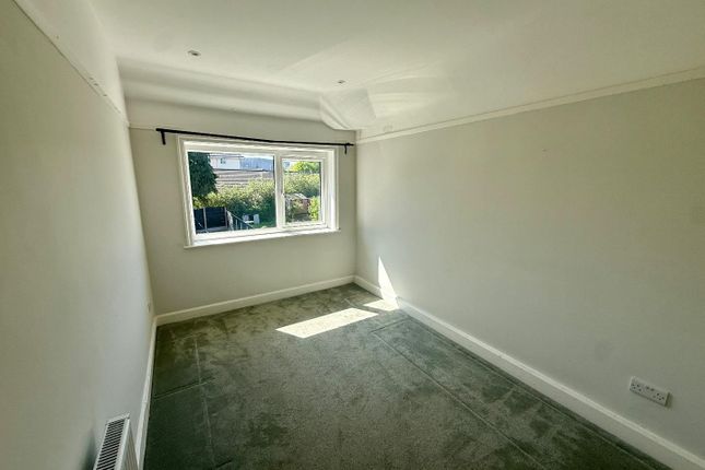 54, Longhey Road, Manchester photo 5