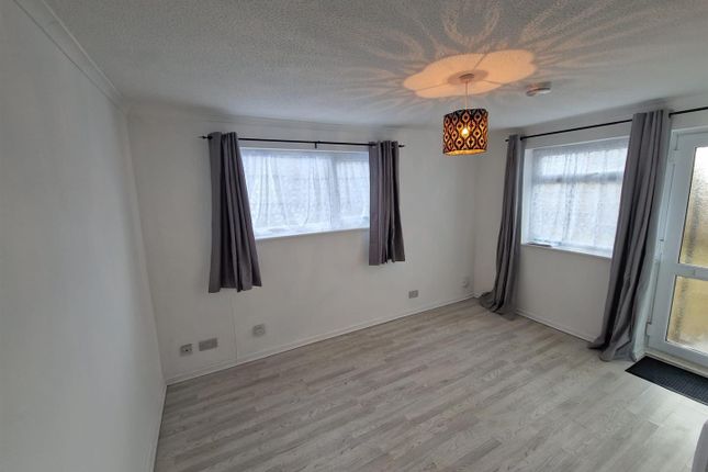 22, Ffordd Y Mynydd, Swansea photo 5