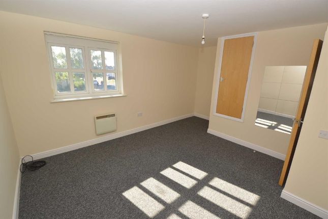 36, Severn Road, Leicester photo 5