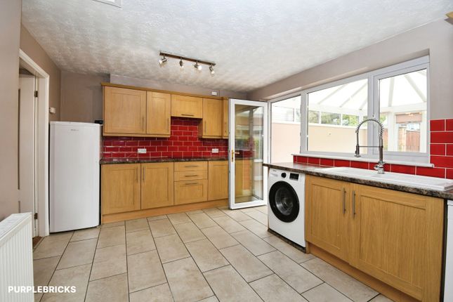 29, The Mead, Lincoln photo 3