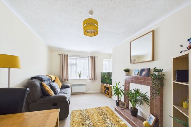 42, Ramshill Road, Paignton photo 4