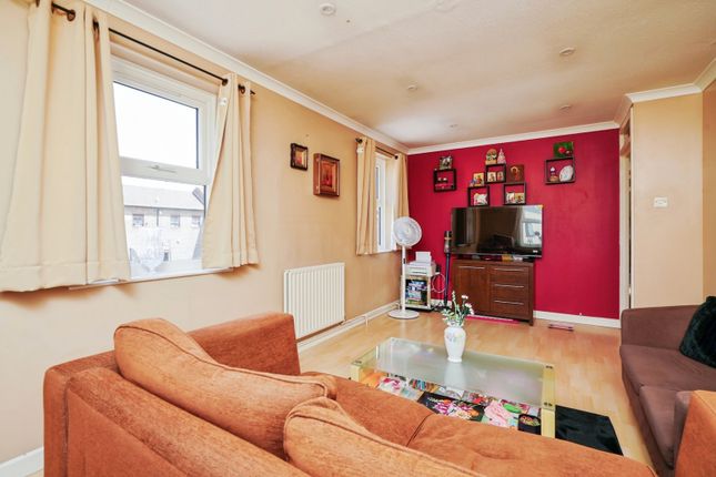 45, Manorsfield Road, Oxfordshire photo 3