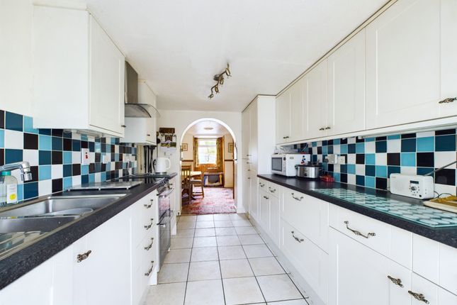 Lea Cottage, City Road, High Wycombe photo 5