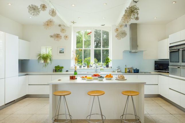 The Grange, Shipton Road, Ascott under Wychwood photo 4