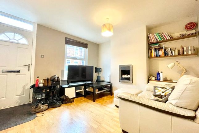 16, Chesterman Street, Reading photo 2