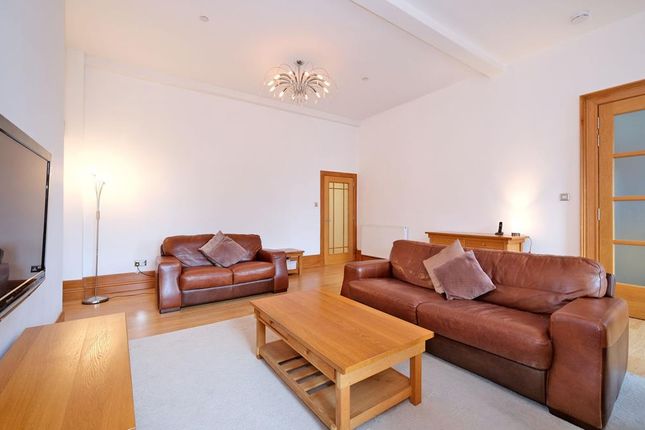 Thumbnail Flat to rent in Golden Square, First Floor