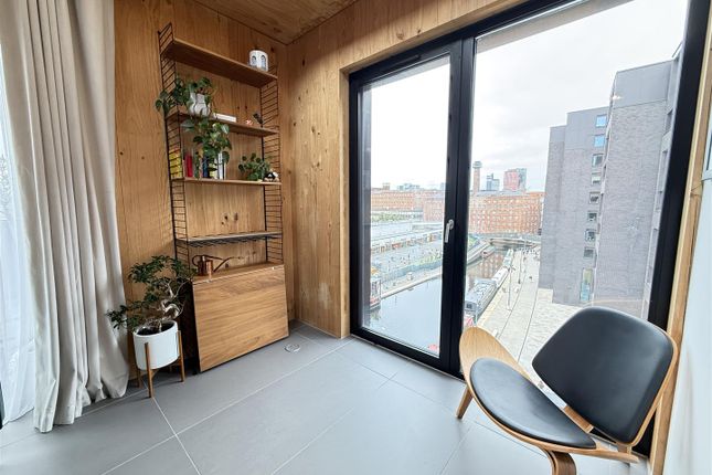 Apt 9, 1 Keepers Quay, Manchester photo 3