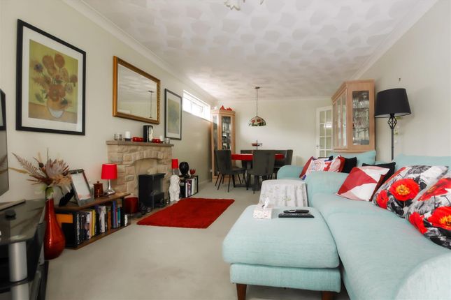 8, Southway, Littlehampton photo 4