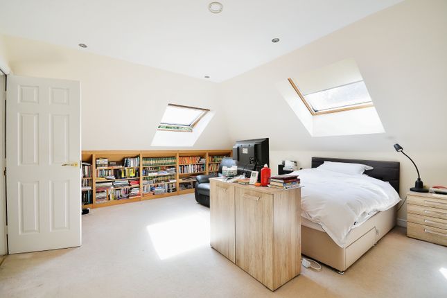 Flat for sale in Wilmslow Road, Cheadle, Greater Manchester