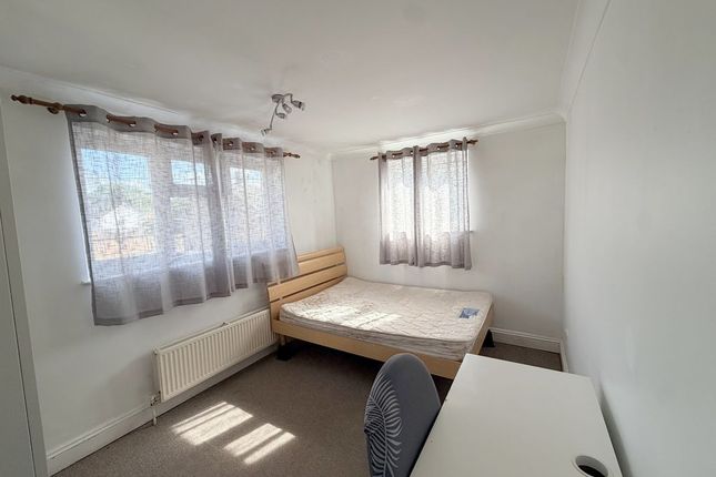 161, Ashwood Road, Potters Bar photo 5