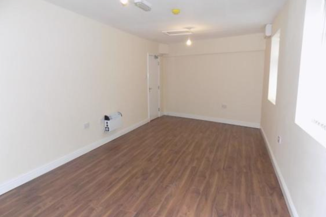 Flat D, 2 Vauxhall Road, Stourbridge photo 4