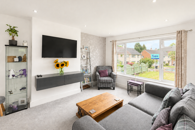 25, Glen Grove, Glasgow photo 3