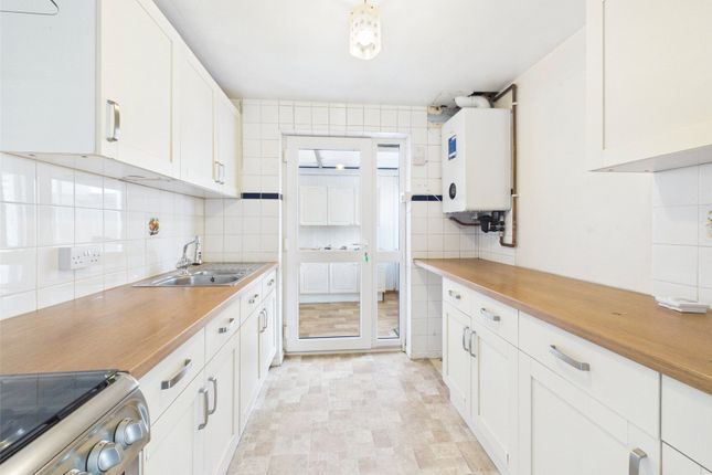 6, Elmlea Road, Stonehouse photo 4