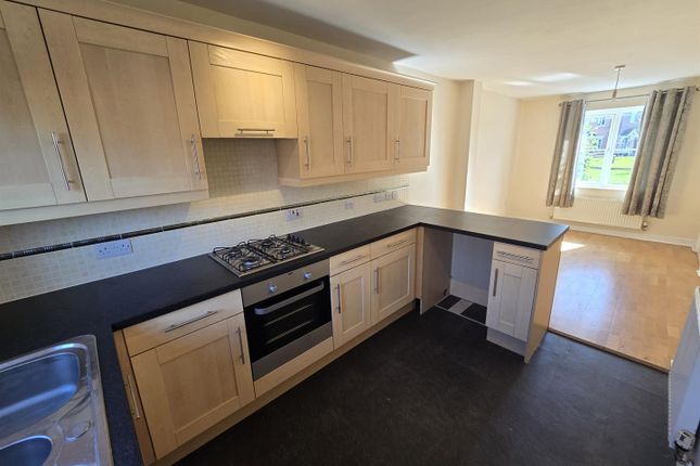 15, Bramley Way, Doncaster photo 3