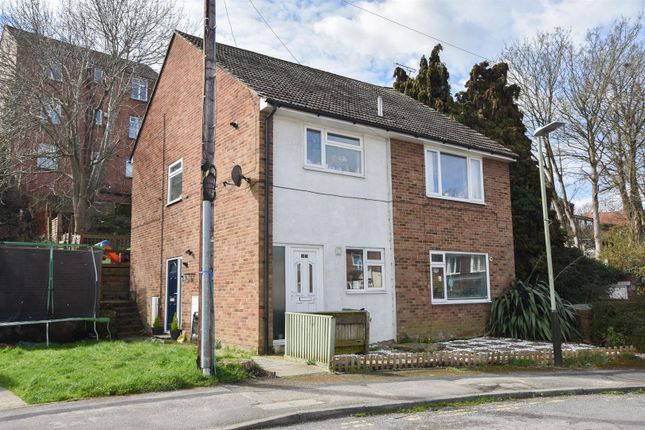 Thumbnail Flat for sale in Brookland Close, Hastings