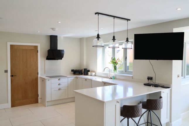 Generous Modern Detached Family Home