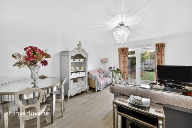 98, Parkview Way, Epsom photo 2