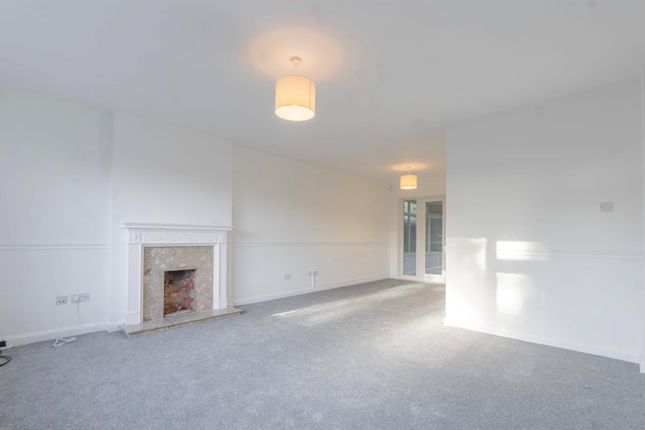 79, Fairlie Crescent, Birmingham photo 3