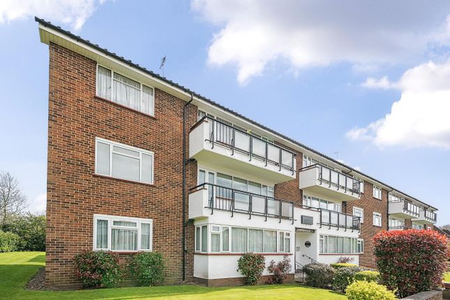 Flat for sale in Jesmond Way, Stanmore