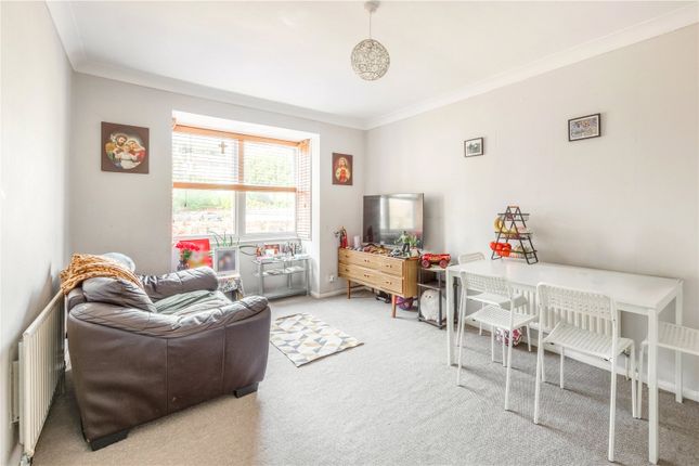 Flat 27, Shawcross House 235-237,, Preston Road, East Sussex photo 3