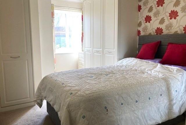 4, Linden Lodge, Bicester photo 4
