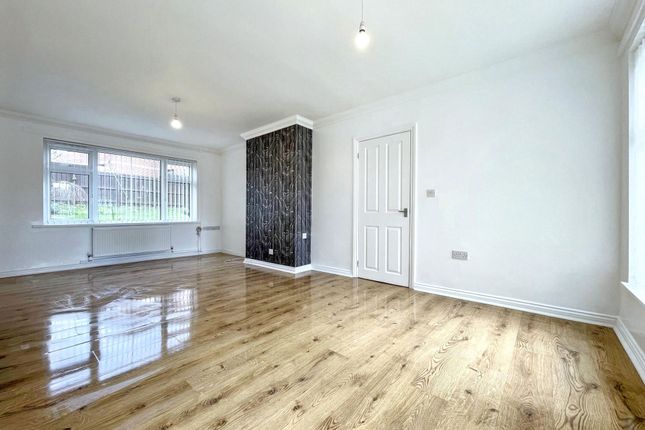 10, Dunn Road, Peterlee photo 3