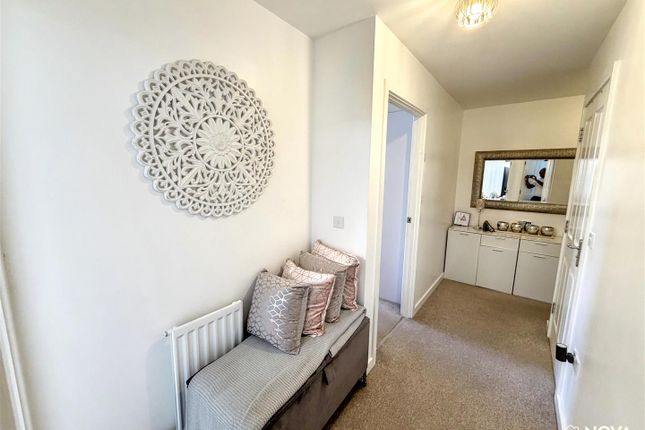 Flat 2, Beret Court, Bongrace Walk, Luton photo 4