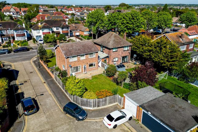 342, Westbourne Grove, Westcliff-On-Sea photo 3