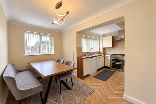 14, Keble Drive, Leicester photo 4