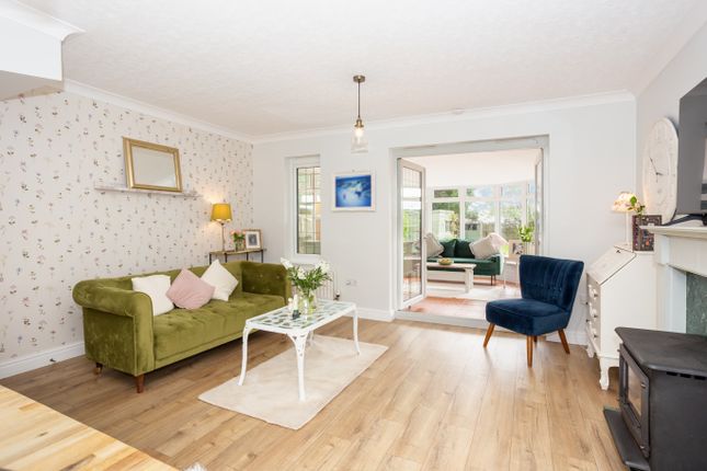 2, Ash Grove, Dumfries photo 2
