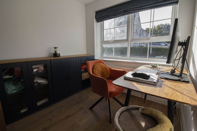 25, Theobald Road, Frome photo 4