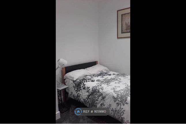 The Causeway, Altrincham photo 3