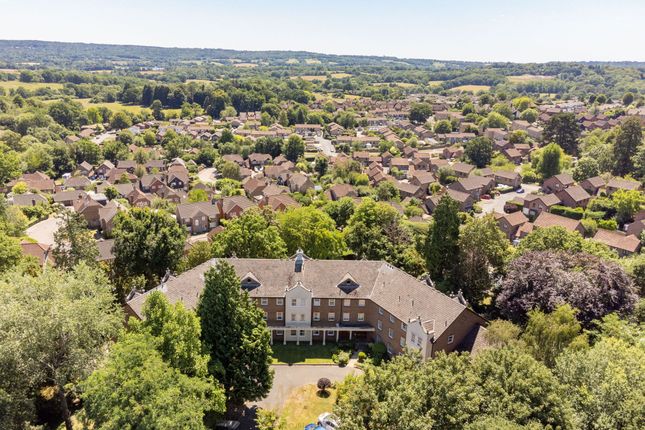 17 Great House Court Fairfield Road, East Grinstead photo 2