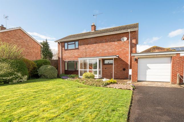 Thumbnail Detached house for sale in Calway Road, Taunton