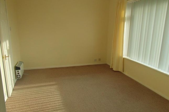 Flat to rent in Woodhorn Drive, Choppington