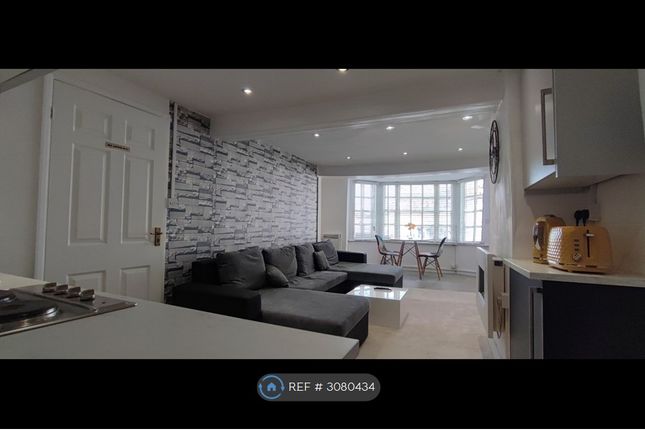 Southam photo 4