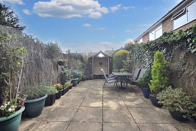 6 Cyclamen Way, Epsom photo 4