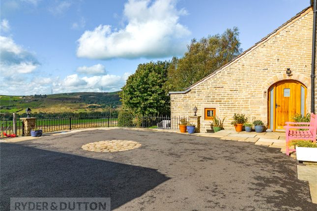 Heights Lane, Saddleworth photo 3