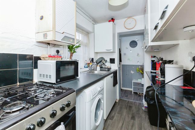 Terraced house for sale in Lorrimer Road, Leicester