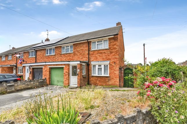 3-bed house on 7, Boothmead, Chippenham, £210,000