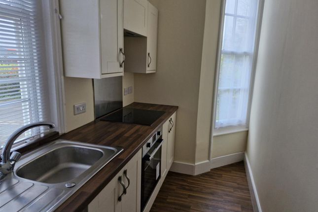 Thumbnail Flat to rent in Lavender Crescent, St.Albans