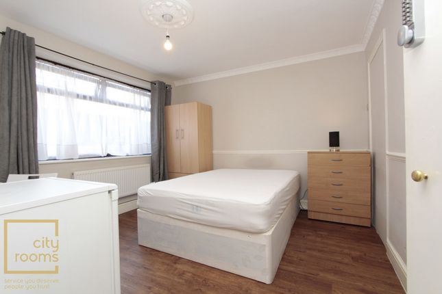 Room To Rent In Ashton Road Stratford Maryland E15 Zoopla