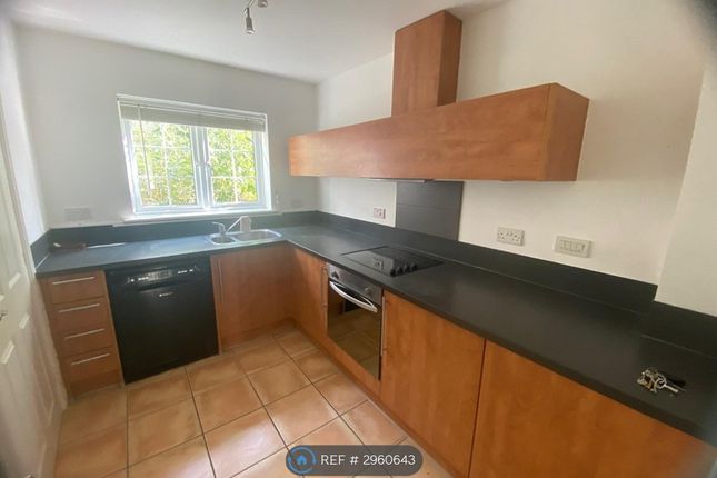 Gilpin Close, Bourne photo 4