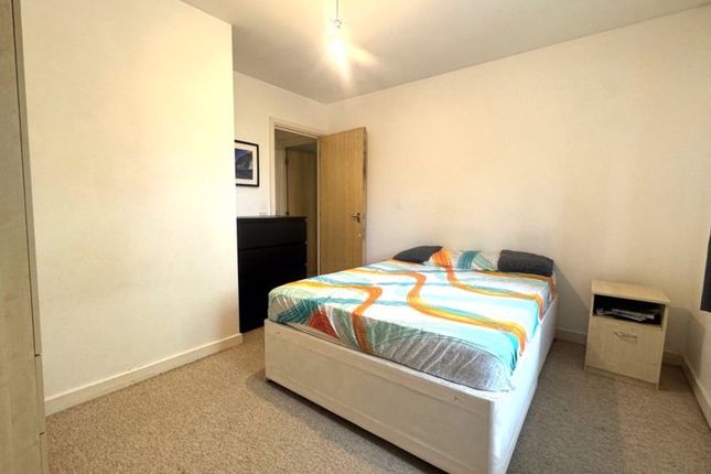 Flat to rent in Abel House, Plumstead Road, London